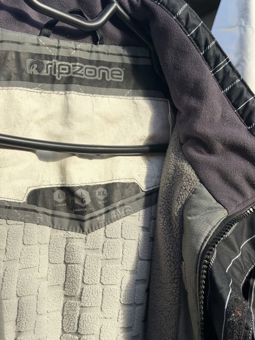 Сноуборд   куртка Ripzone L