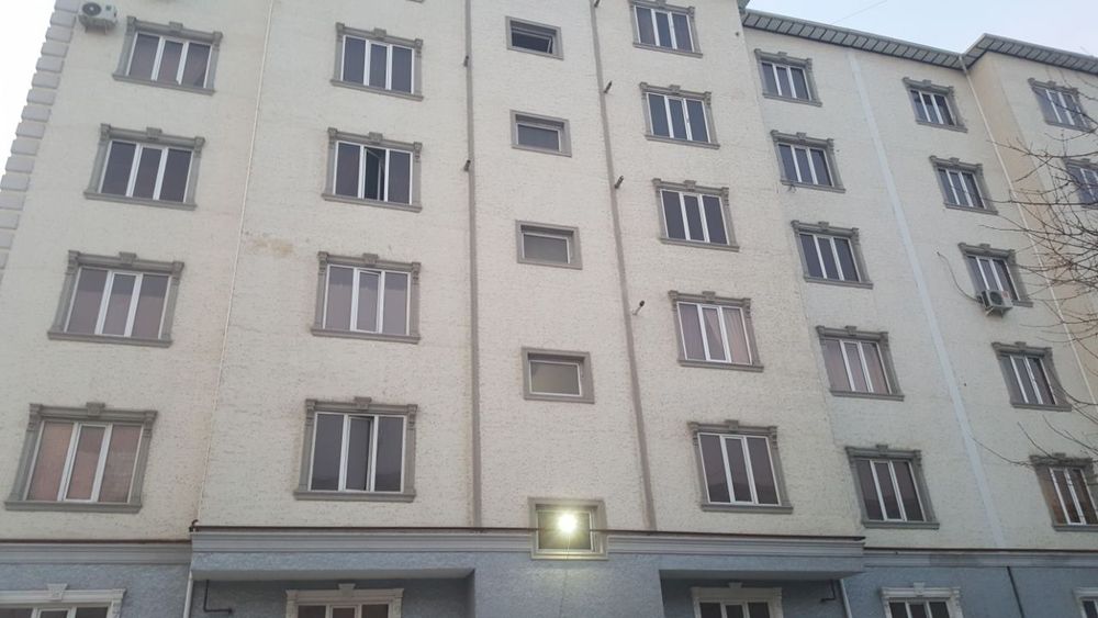 Шарк массив 2 -этаж Гиштли дом  142 m2