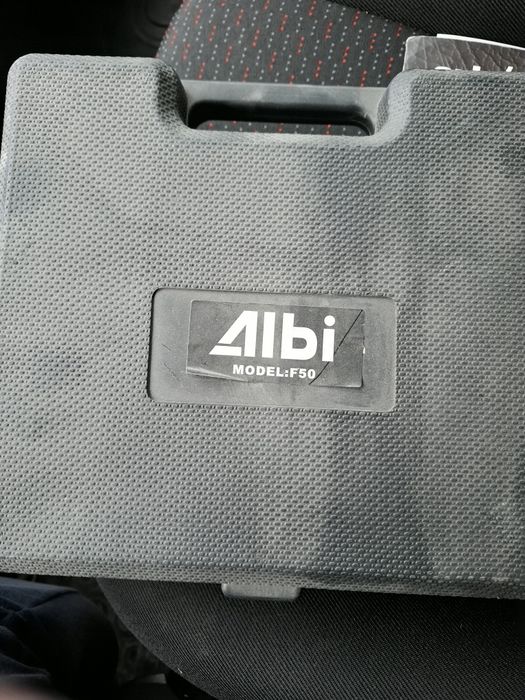 Ръчен плевматичен такер