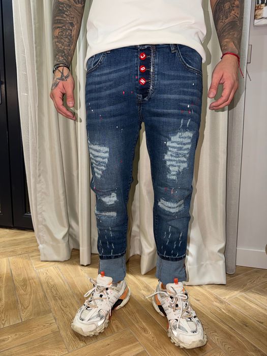 Сини дънки на Dsquared2