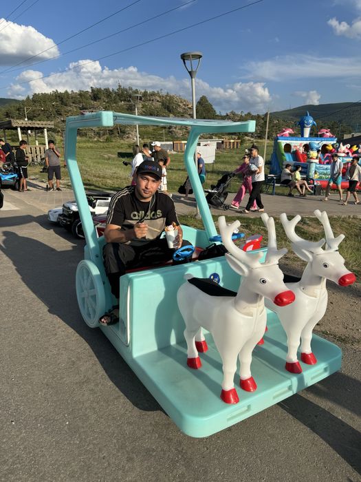 Светящиеся машинка большая