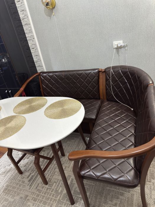 Продается кухонный уголок