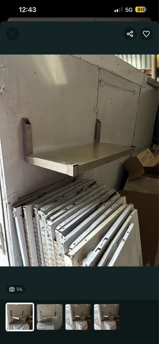 Стелаж за стена в магазин /за цигари , алкохол /