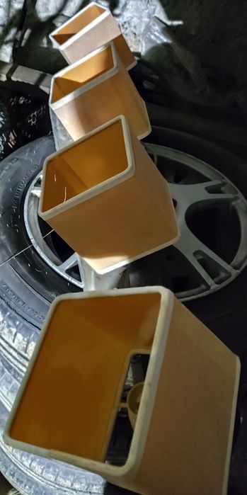 Висящ Метален полилей 220V