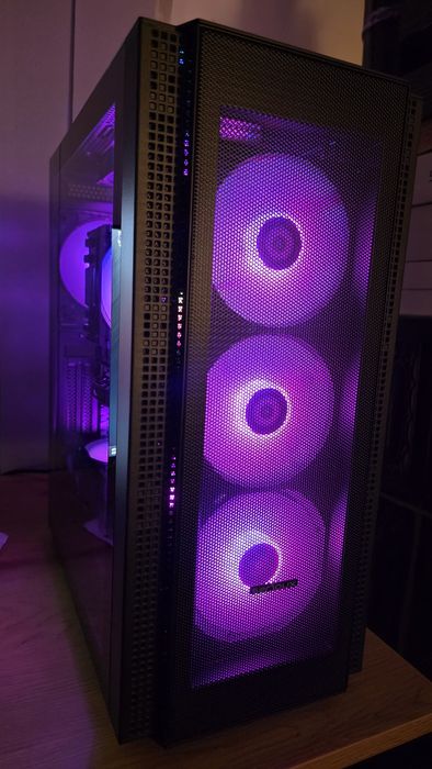 Unitate Calculator gaming i5 9500 16gb ram DDR4 , Nvme M.2 256gb, GTX 1070 8gb stocare hdd 500gb