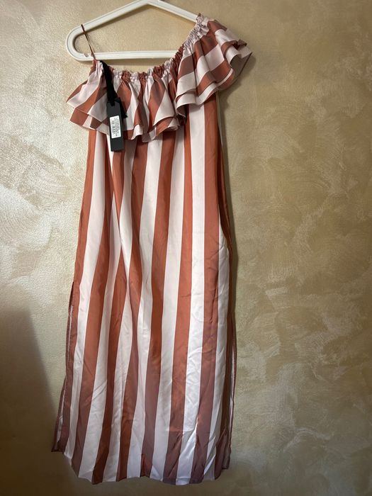 Нова рокля Pinko