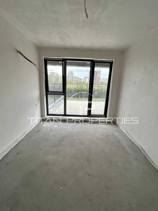 Продава се Двустаен апартамент в Пловдив, Тракия - 80 кв.м за 2491 €/кв.м - Снимка #3