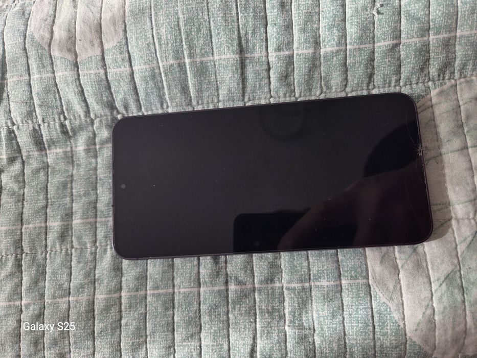Продам Samsung s23