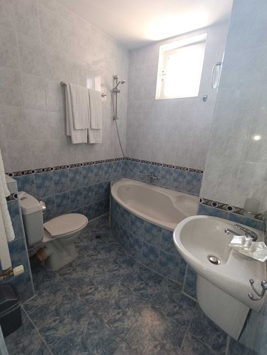 Продава се Хотел в Велинград - 663 кв.м за 543 €/кв.м - Снимка #16