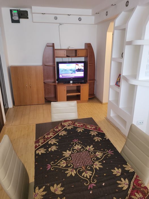 Apartament de inchiriat