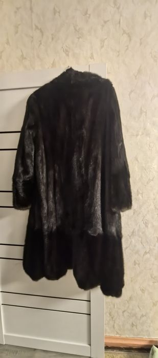 Продам Норковую шубу