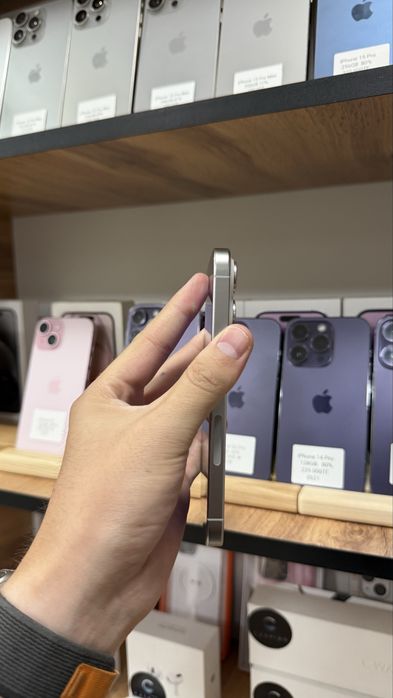 iPhone 15 Pro 256GB