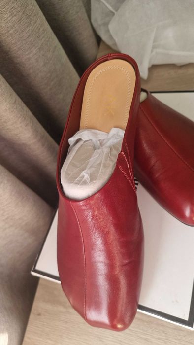 Продам новые кожаные мюли