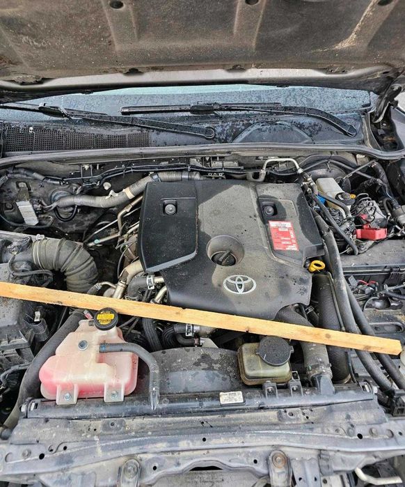 piese Toyota Hilux 2019 2.4 automata