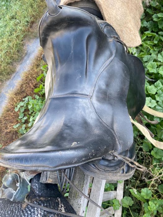 Продам седло ,,,