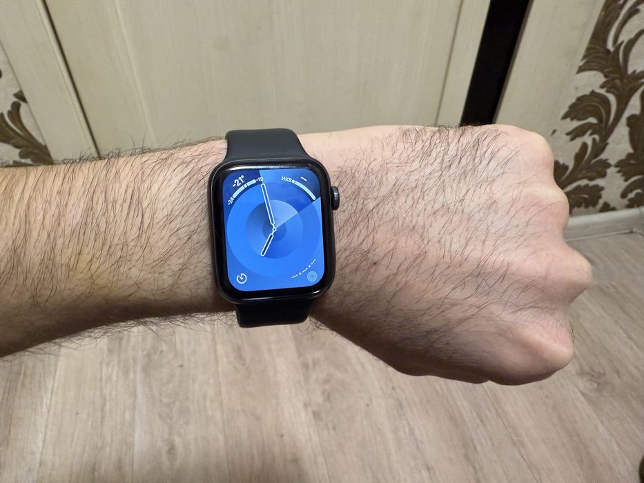 Смарт часы Apple Watch SE\44мм Original продам срочно.Состояние идеал