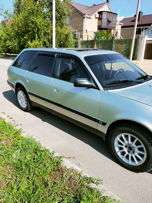 Продается Audi 100 c4, 1993 года