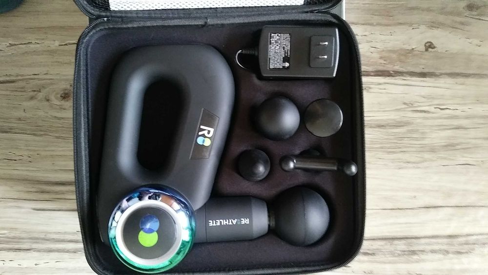 Reathlete deep4s massage percussion gun масажор за тяло