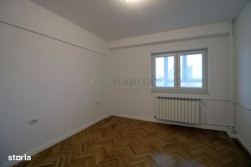 4 Camere (153 mp utili) în Blocul Scala