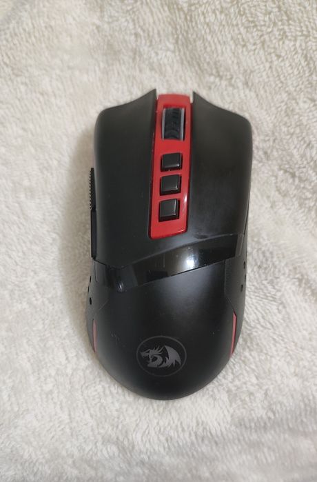 Беспроводная мышь Red dragon
