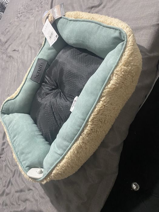 patuț pentru caini !