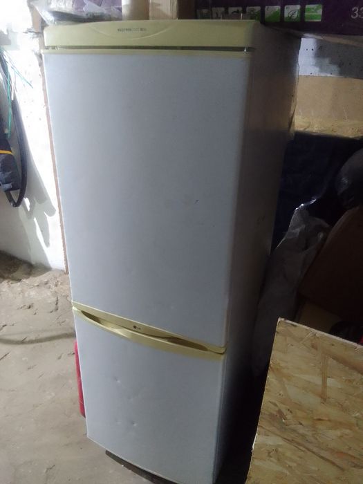 Продам холодильник LG, б/у.