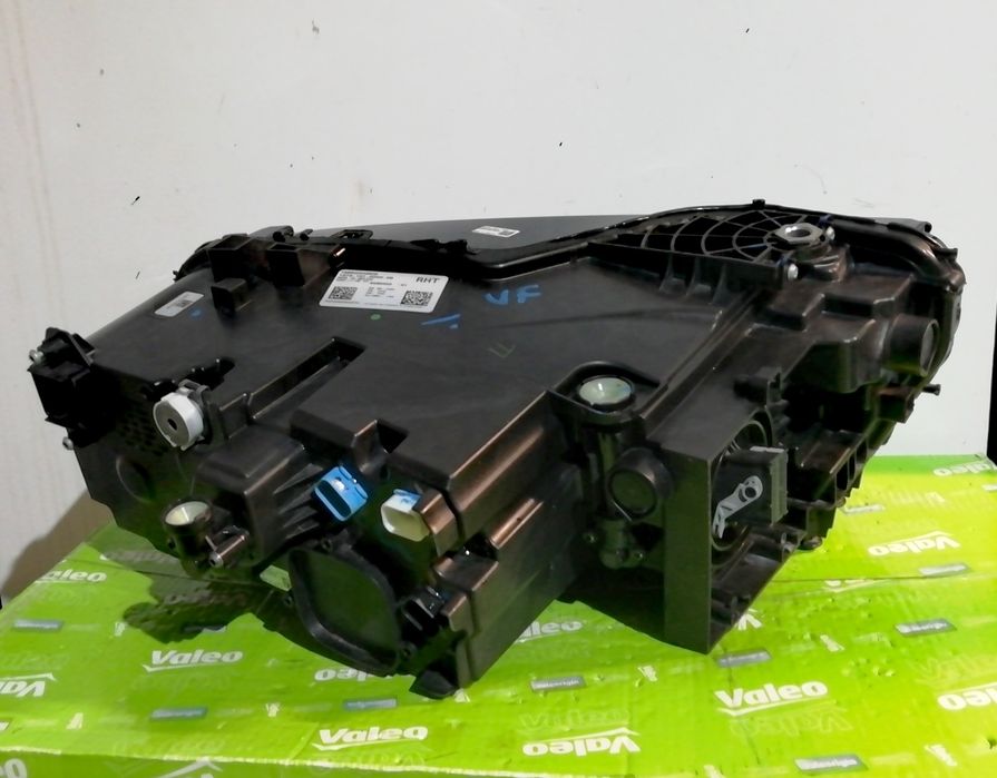 Фар Фарове за БМВ Х7 Г07 / BMW X7 G07 Adaptive LED LCI.