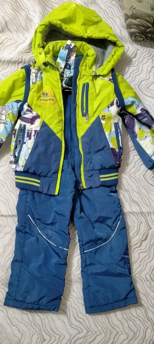 Продается детский костюм