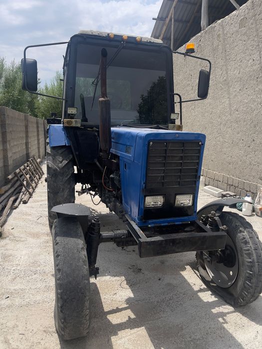 Traktor belarus mtz 80