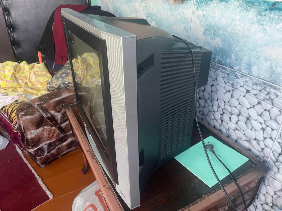 Продам телевизор LG