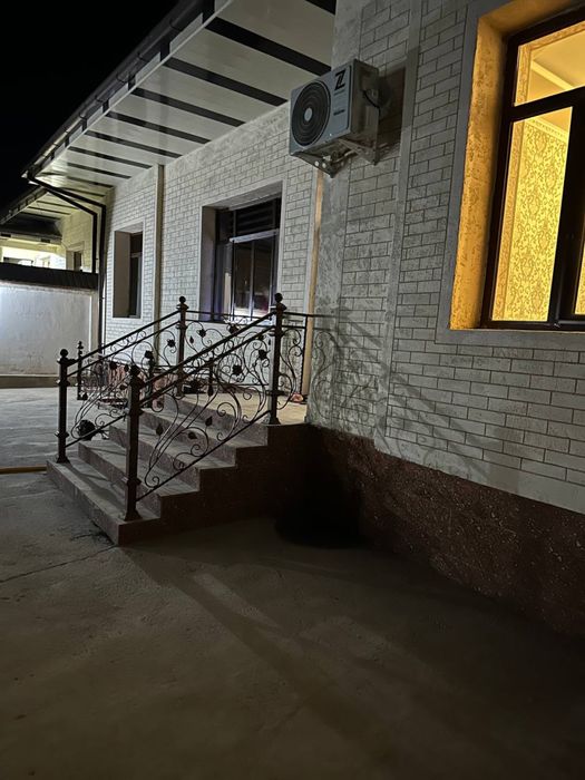 Uy sotiladi Oltin tepada SROCHNA