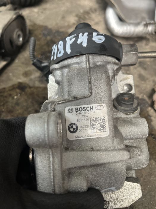 Помпа/дюзи/рейл бмв ф46 218д 150 ( pompa/diuzi/reil bmw 218d 150hp )