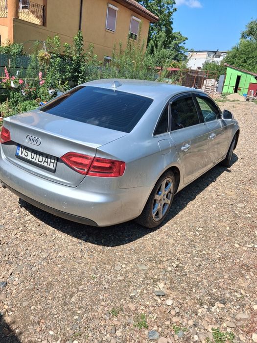 Audi A4 B8 2.0 TDI automat