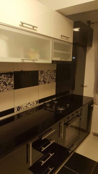 Vand garsoniera cu loc de parcare Militari Residence