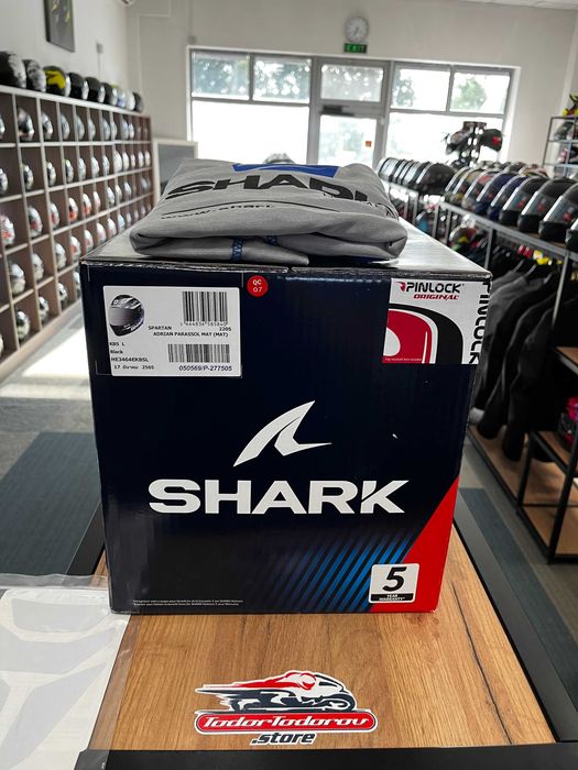 Мото каска SHARK SPARTAN 1.2 A.Parasoll WSBK Replica,L 59-60 см. очила