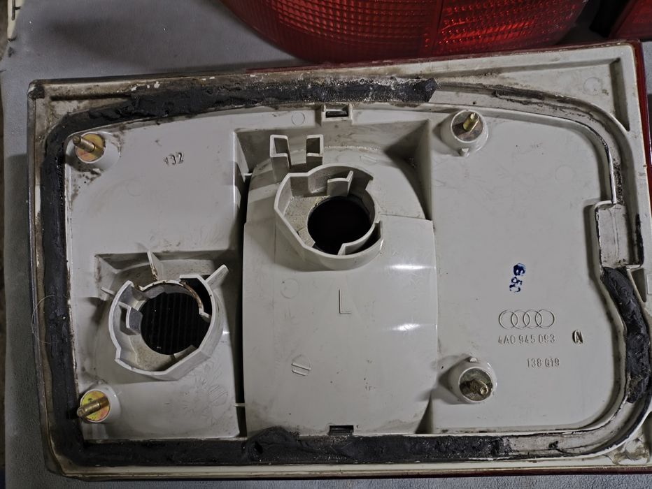 задние стопари ауди 100 c4