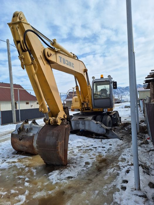 Экскаватор твэкс18