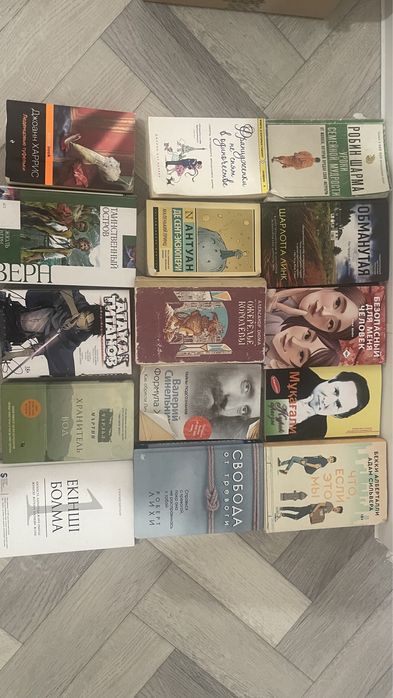 Продам книги