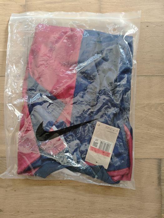 Vând tricou Barcelona yamal
