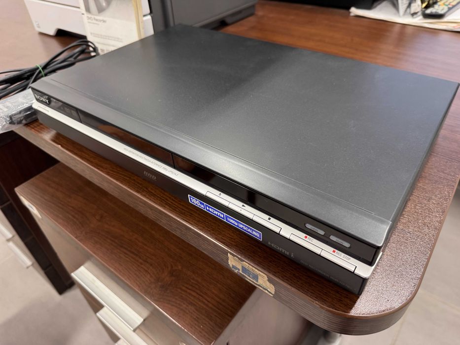 Записващ DVD Recorder SONY RDR-HX780