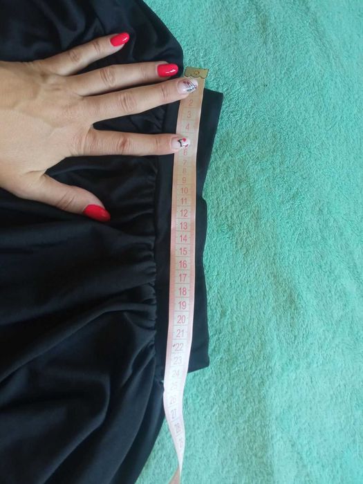 Продавам тренировъчно облекло. Размер 128-134.