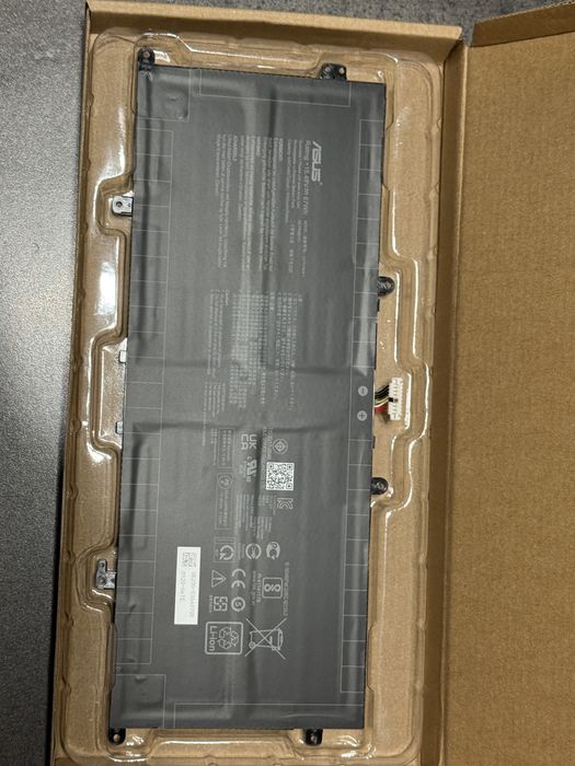 Baterie originală laptop Asus ZeenBook UX325E compatibila si cu alte modele