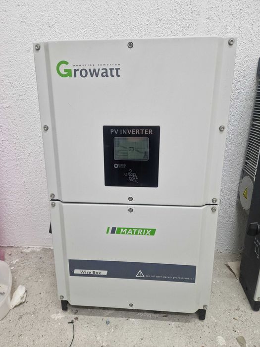 Growatt 33000TL3-S трифазни соларни инвертори по 33 кВт - 2 броя