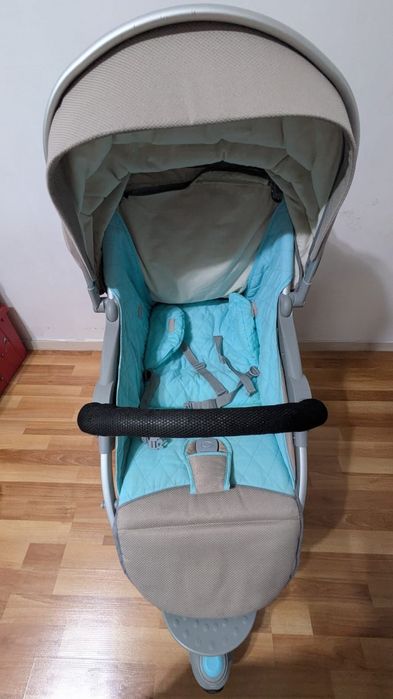 Детская коляска (а)