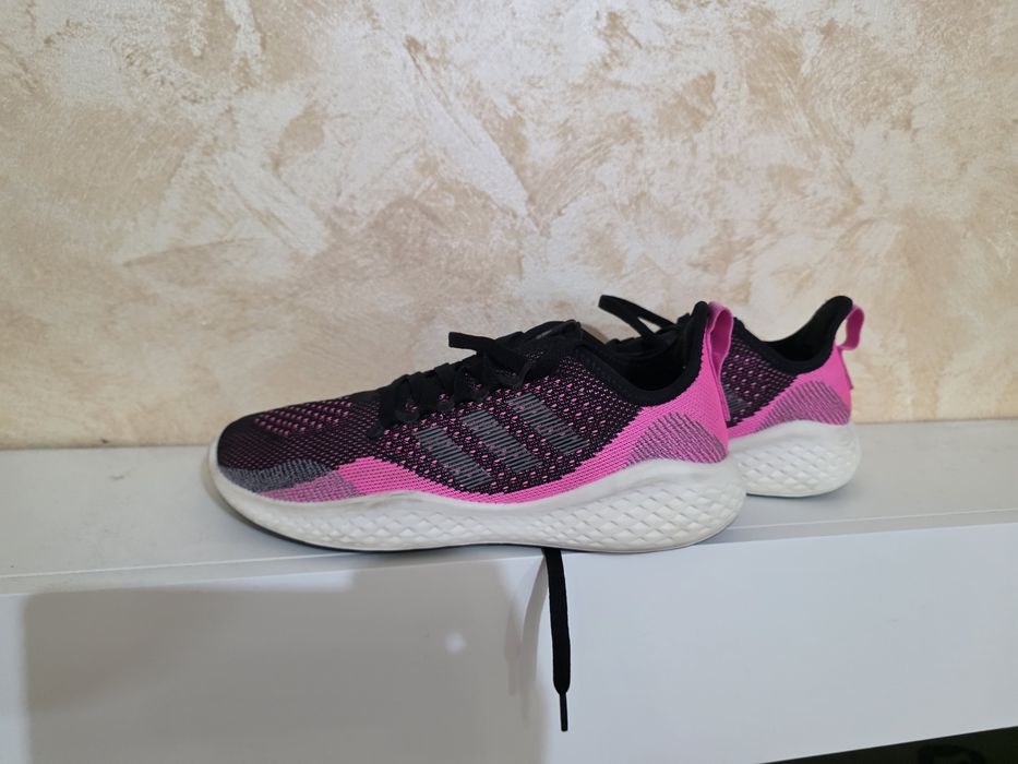 Adidasi Adidas nr 40.5