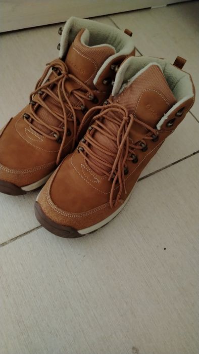 Продаются  Сапоги