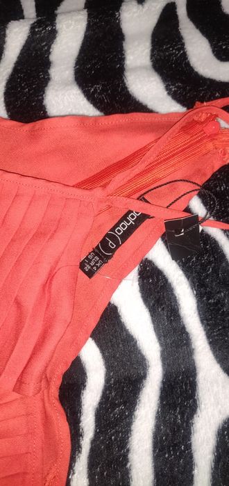 Rochie noua cu eticheta