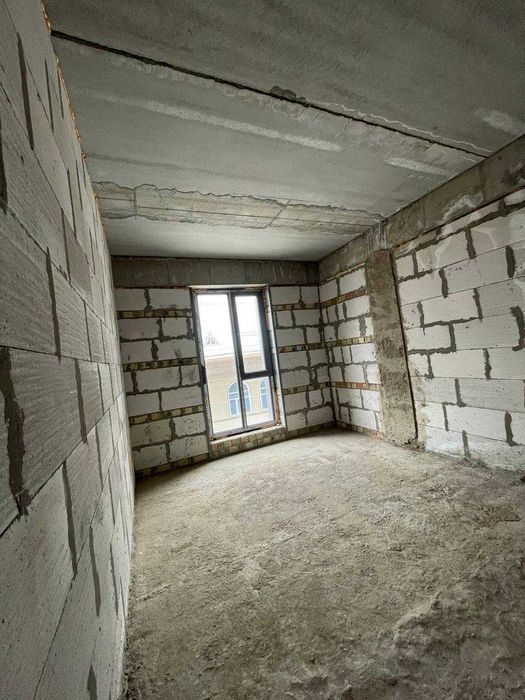 №3757.Продается 2х-комнатная квартира в Новостройке.(коробка)