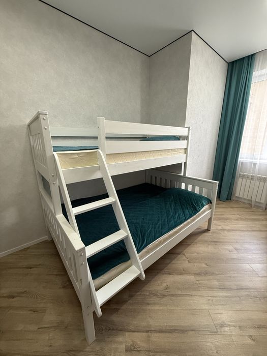 Двухъярусная кровать