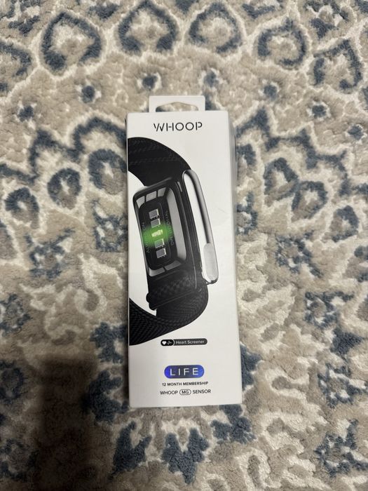 Фитнес-браслет WHOOP